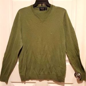 Nautica Luxury Performance Men's Knitted V-Neck Sage Green Sweater - Size Small